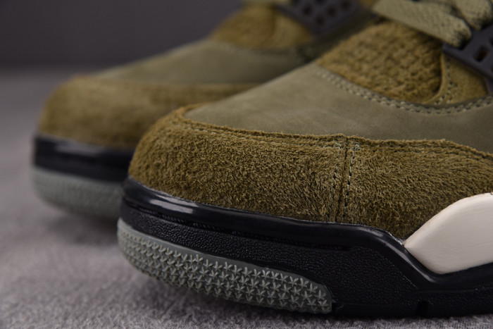 Air Jordan 4 Craft “Medium Olive” FB9927-200