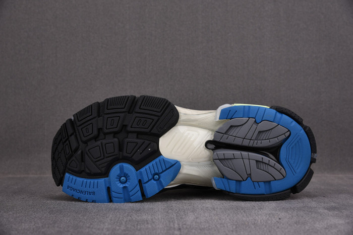 RUNNER SNEAKER RS008