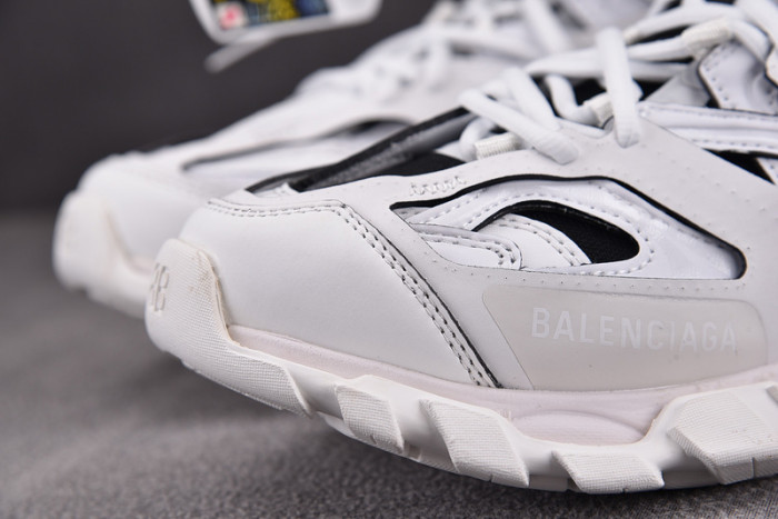 TRACK SNEAKER TS070