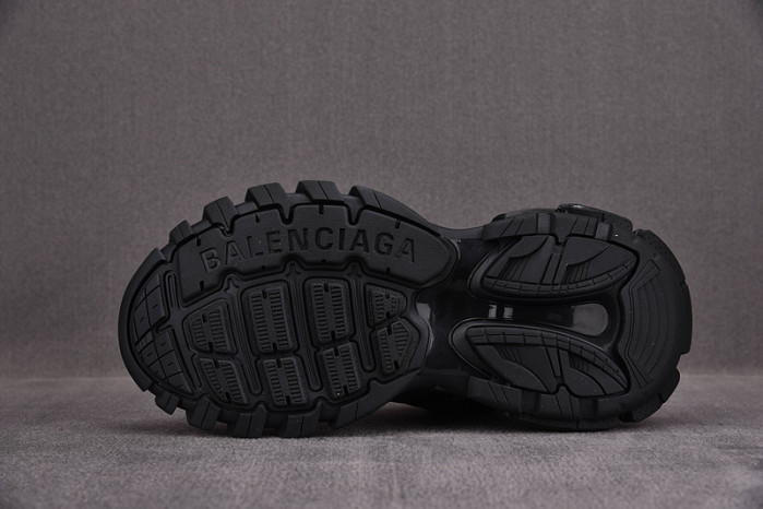 TRACK SNEAKER TS072