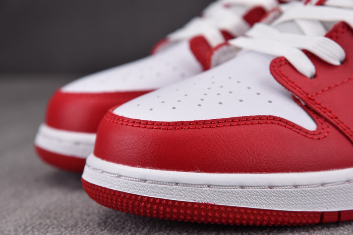 Air Jordan 1 Low GS