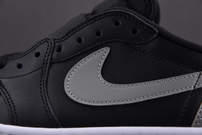 AIR JORDAN 1 RETRO LOW OG