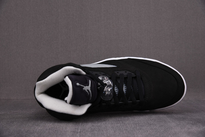 AIR JORDAN 5 RETRO