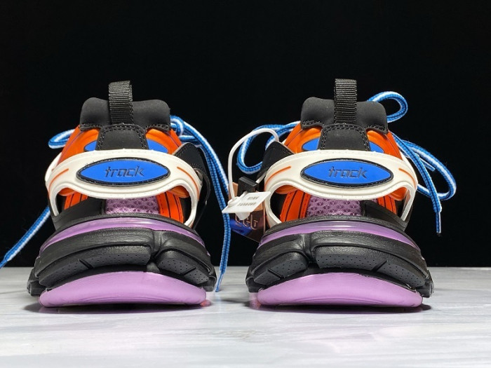 TRACK SNEAKER TS136