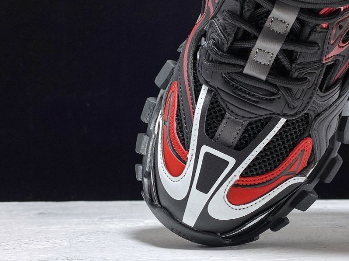TRACK SNEAKER TS140