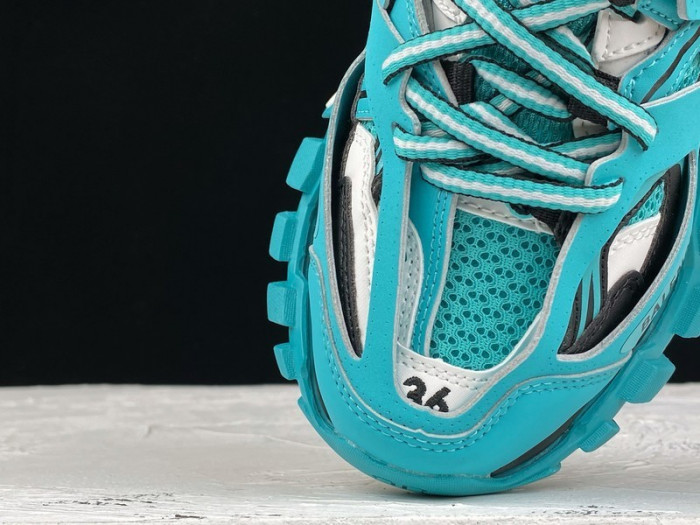 TRACK SNEAKER TS145