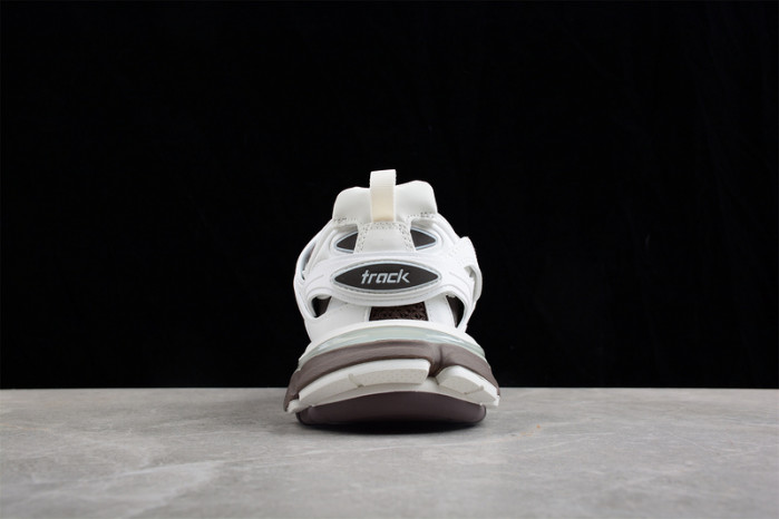 TRACK SNEAKER TS105