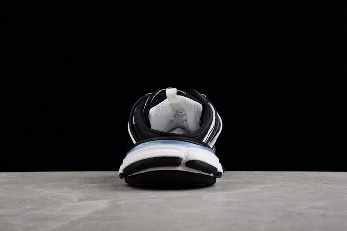 TRACK SNEAKER TS125