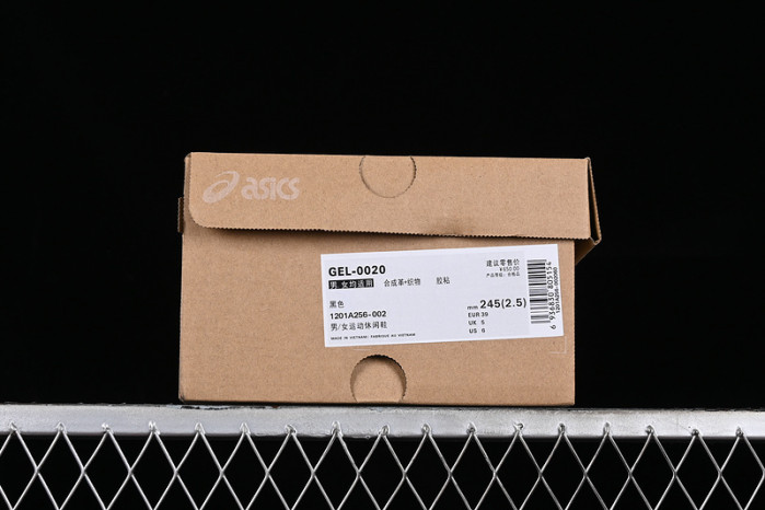 As*ic*s gel 1130