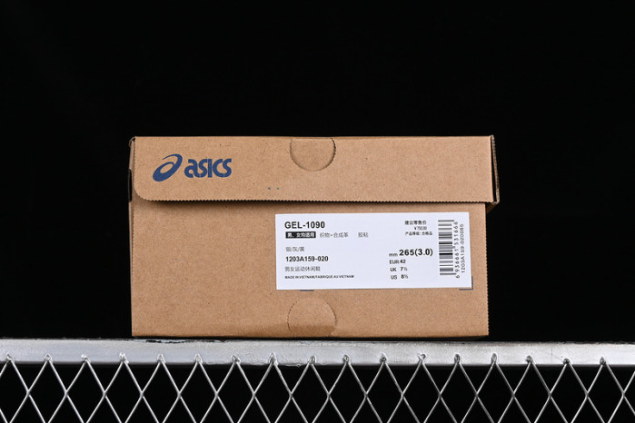 As*ic*s gel 1090