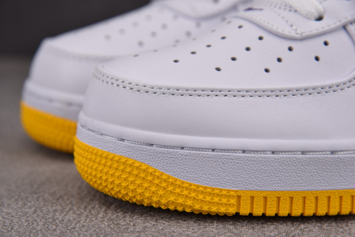 Kobe Bryant x Nike Air Force 1 Low FZ1151-100