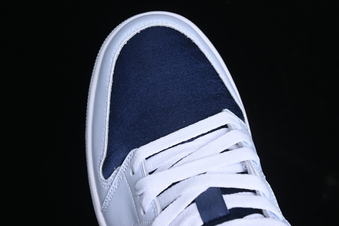 WMNS AIR JORDAN 1 LOW SE