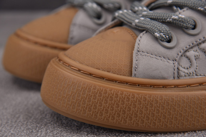 D10r b33 sneakers b330025