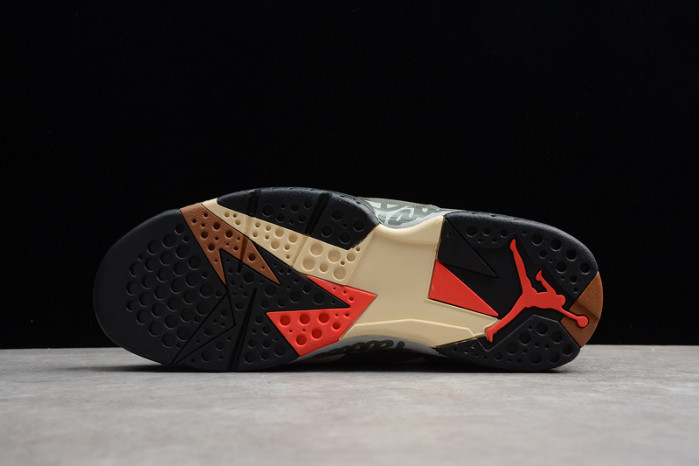 PATTA X AIR JORDAN 7 RETRO OG SP “ICICLE” AT3375-100