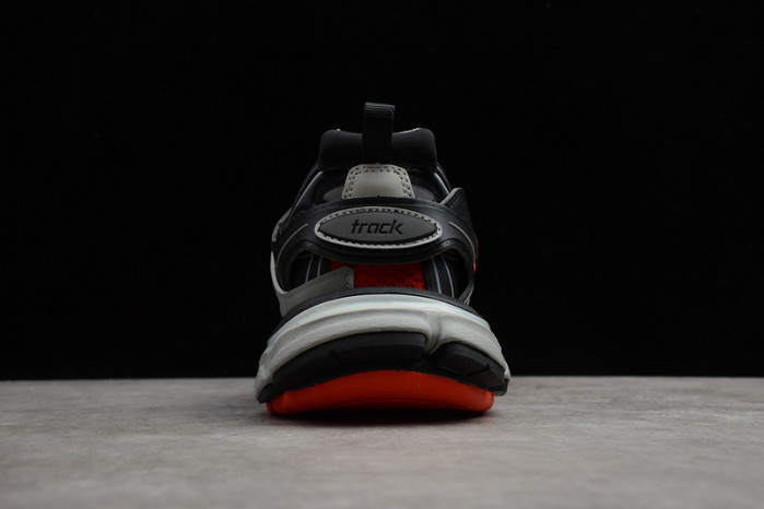 TRACK SNEAKER TS160