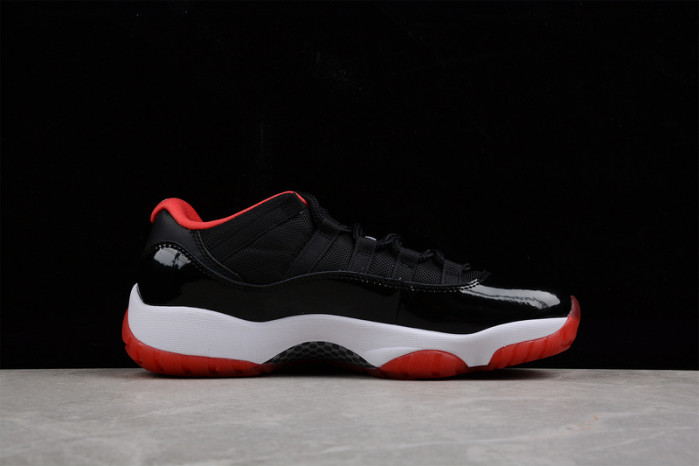 AIR JORDAN 11 RETRO LOW BG