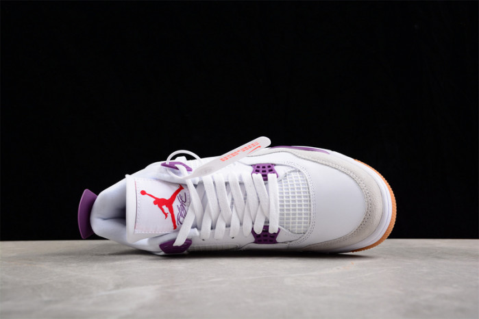 JORDAN 4 RETRO SB