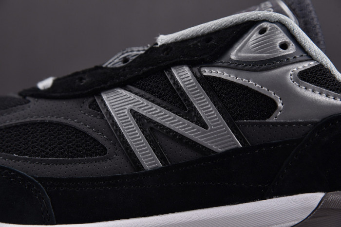 NEW BALANCE SNEAKER NB072