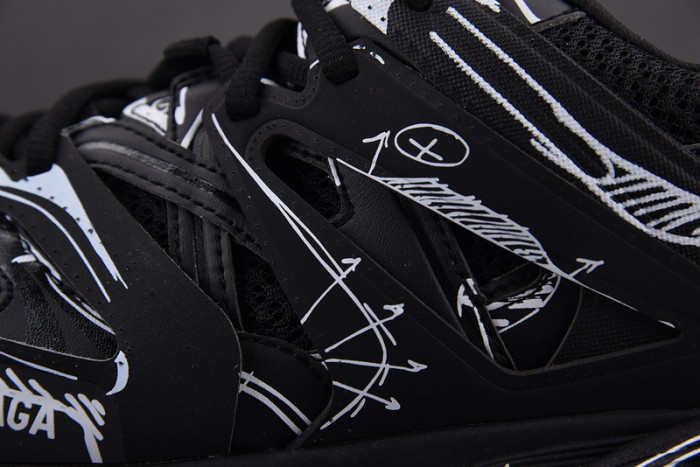 TRACK SNEAKER TS090