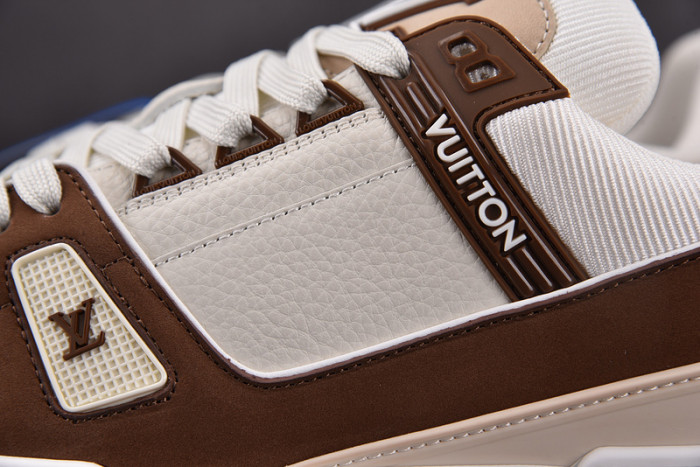 LV SNEAKER LV-000116