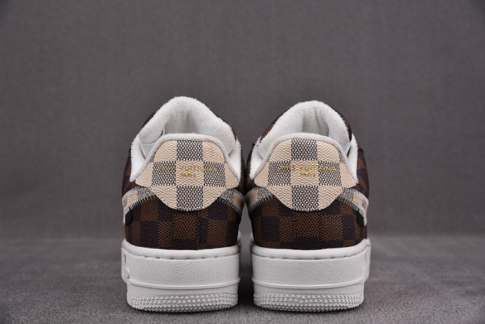 l**is V*t*n x nike air force la10