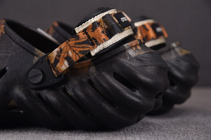 CROCS X SALEHE BEMBURY C00015