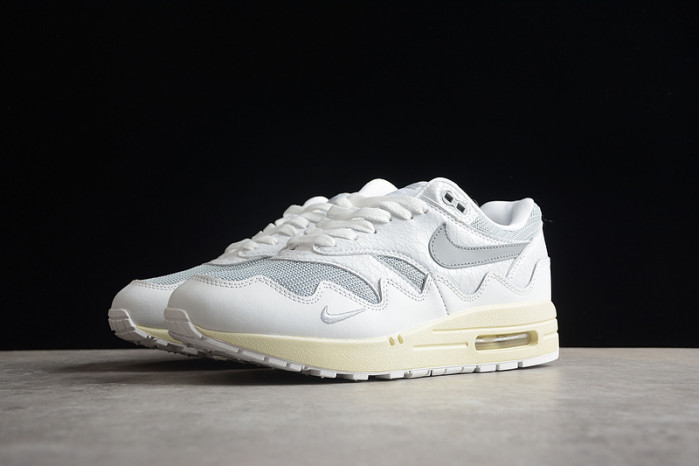 NIKE PATTA X AIR MAX 1
