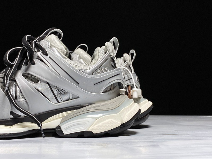 TRACK SNEAKER TS135