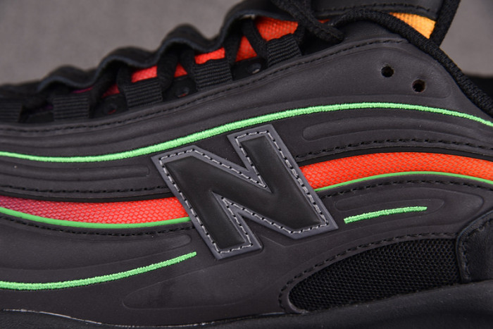 NEW BALANCE 1000
