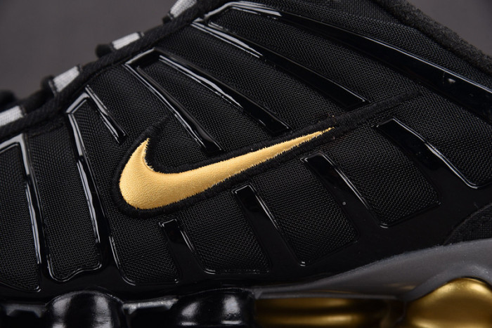 NIKE Neymar Jr. x Shox TL 