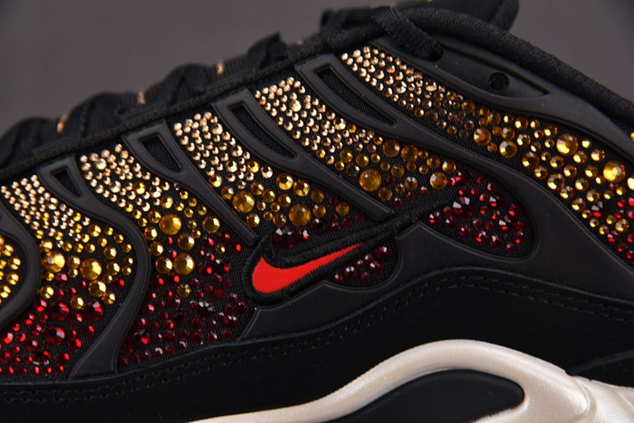 Swarovski x Nike Wmns Air Max Plus 