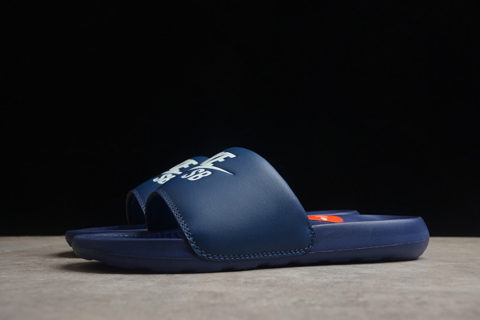 NIKE SANDALS N-025