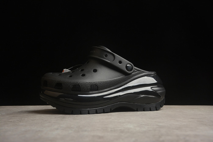CROCS SCANDAL C00027