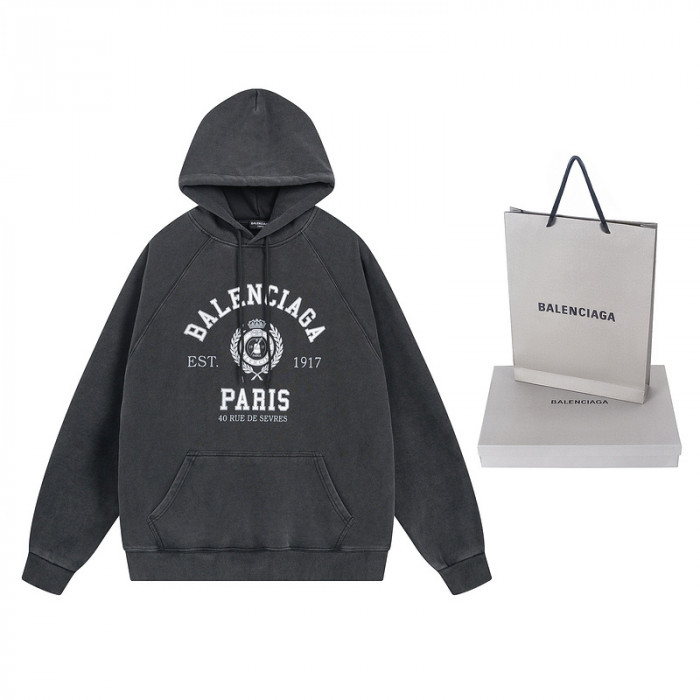 Balenciag**a CLOTHES BAC00006