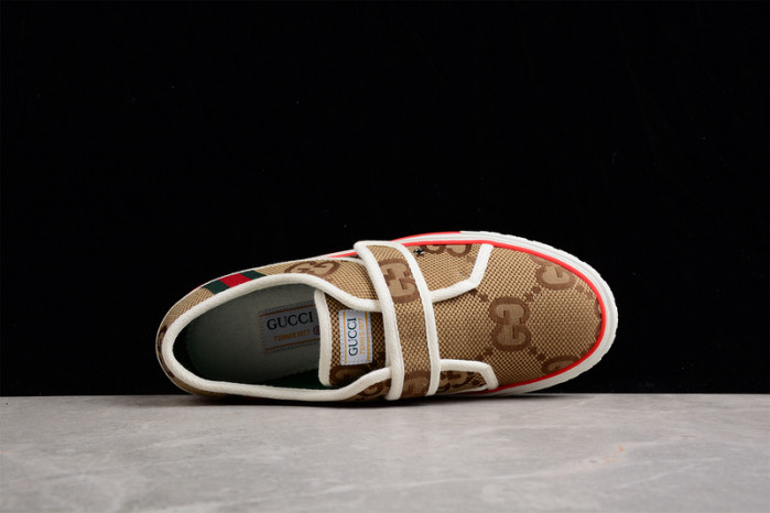 Gucc* Trainer Sneaker 82