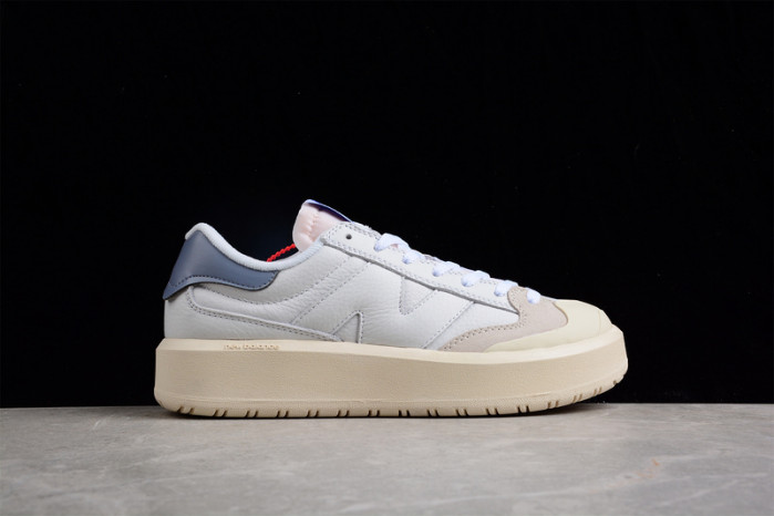 NEW BALANCE SNEAKER 009