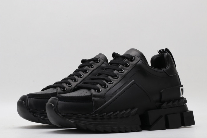 DG SNEAKER DG-10008