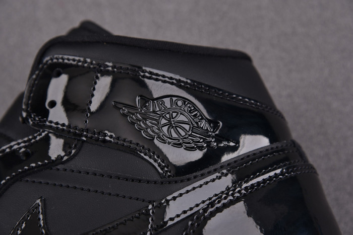 Jordan 1 Mid SE Space Jam DV1308-004
