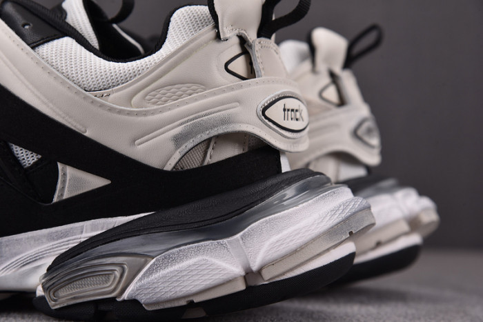 TRACK SNEAKER TS099