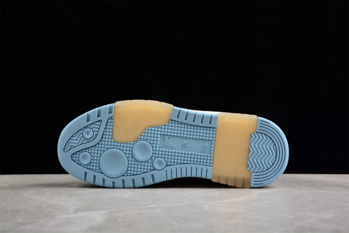 OFW SNEAKER
