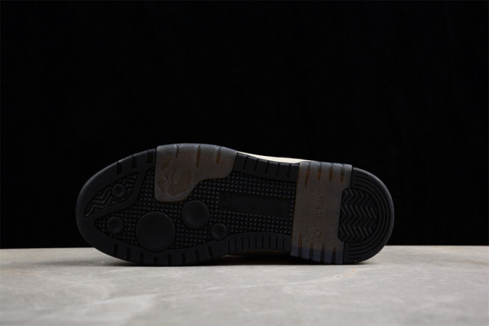 OFW SNEAKER
