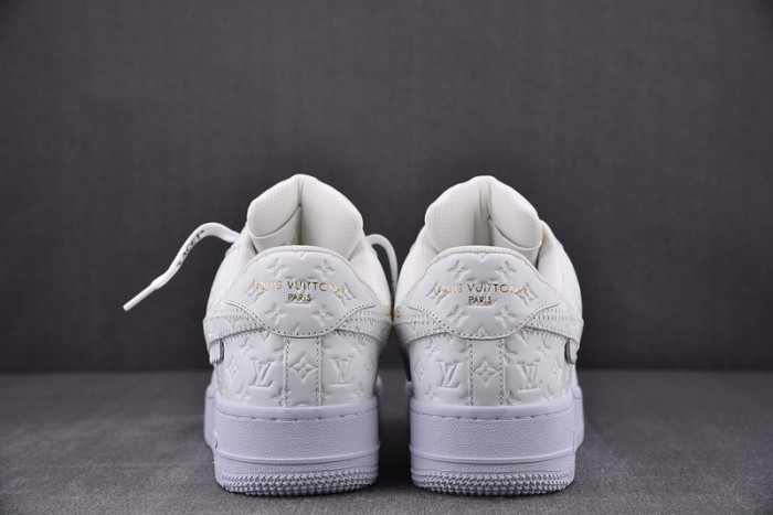 l**is V*t*n x nike air force la06