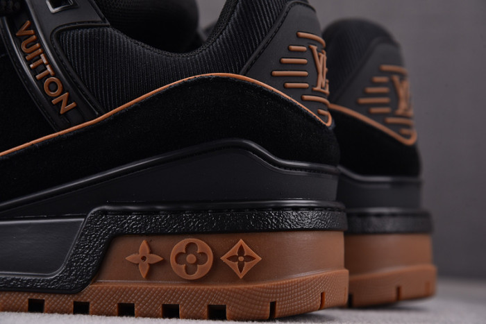 TRAINER MAXI TM008