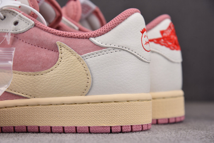 Travis Scott x Air Jordan 1 Low OG