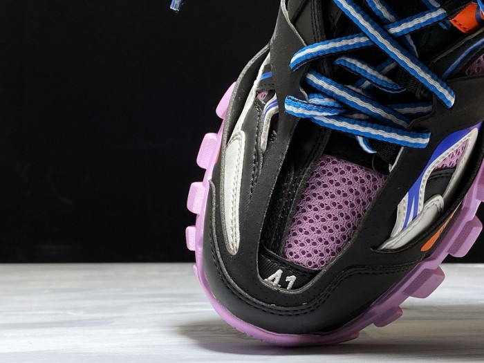 TRACK SNEAKER TS136