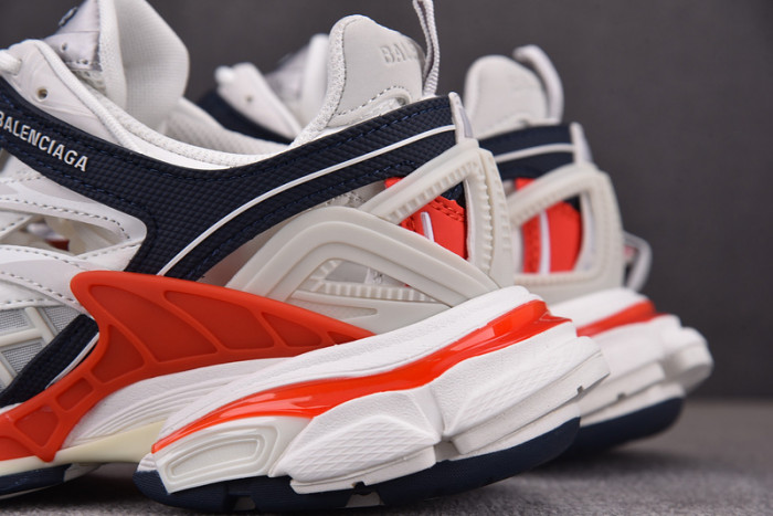 TRACK SNEAKER TS101