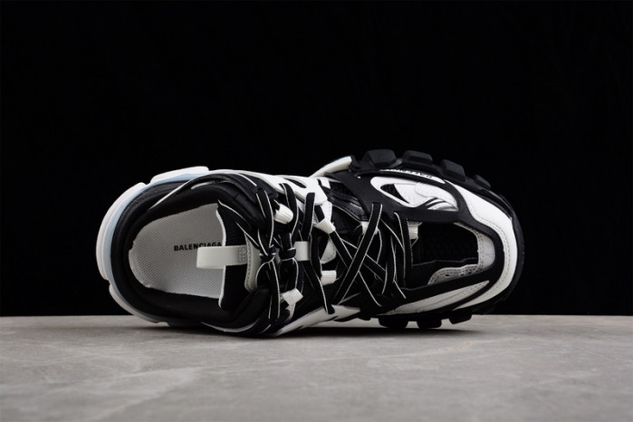TRACK SNEAKER TS125