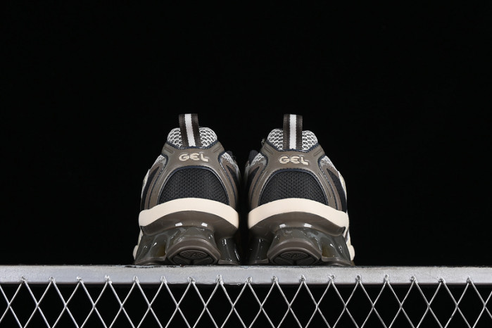 As*ic*s gel quantum kinetic