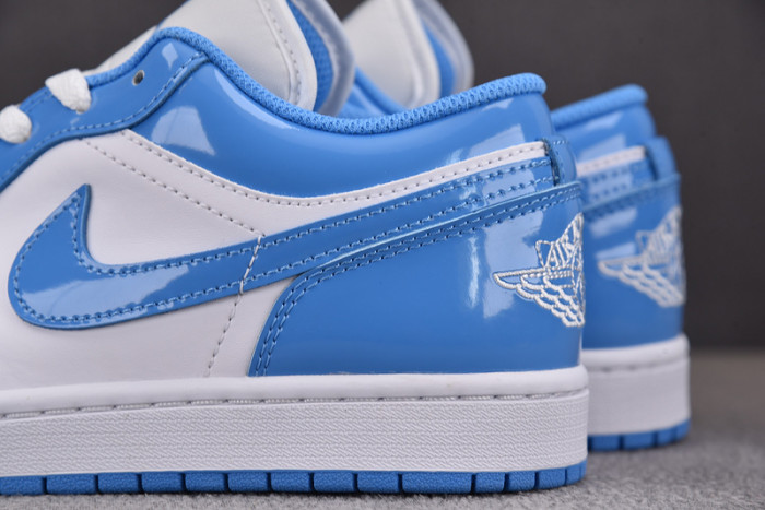 Air Jordan 1 Low