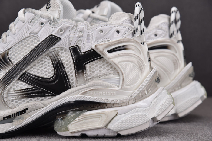 RUNNER SNEAKER RS120